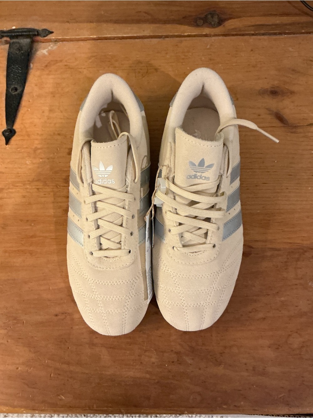 adidas original Taekwondo Sand Strata and Silver no box  with tags JQ0558.
